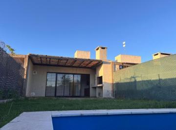 Casa · 75m² · 4 Ambientes · 1 Cochera · Venta Duplex 2 Dorm. Barrio Norte 1