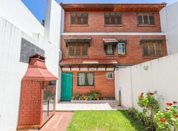 PH · 147m² · 4 Ambientes · 1 Cochera · PH 4 Ambientes con Cochera, Jardin y Parrilla