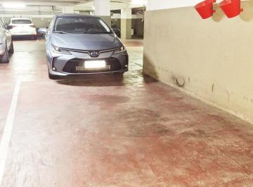 Garage , Congreso · Dueño Vende Cochera Doble. acceso Control Remoto. Vigilancia