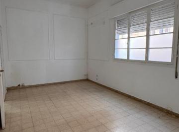 Casa · 100m² · 4 Ambientes · Planta Baja a m de Tribunales - Ideal Profesionales