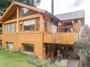 Casa · 104m² · 3 Ambientes · 1 Cochera · Casa en Venta Ubicado en Bickel, San Martin de Los Andes