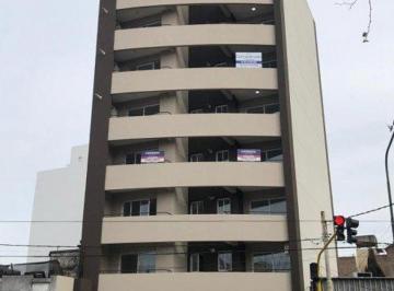 Departamento · 37m² · 1 Ambiente · Excelente Monoambiente Sobre Av! 2c
