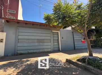 Casa · 300m² · 10 Ambientes · 2 Cocheras · Excelente Casa 4 Dorm.