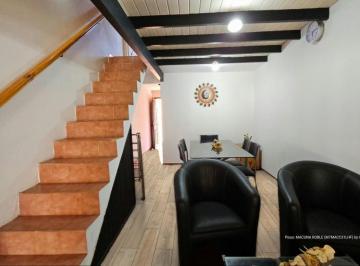 Casa · 55m² · 3 Ambientes · Casa en Venta - 2 Dorm. 1 Baño - 90 m² - Santa Teresita