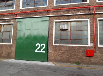 Depósito · 790m² · Alquiler - Depósito - 790 m² - Bernal