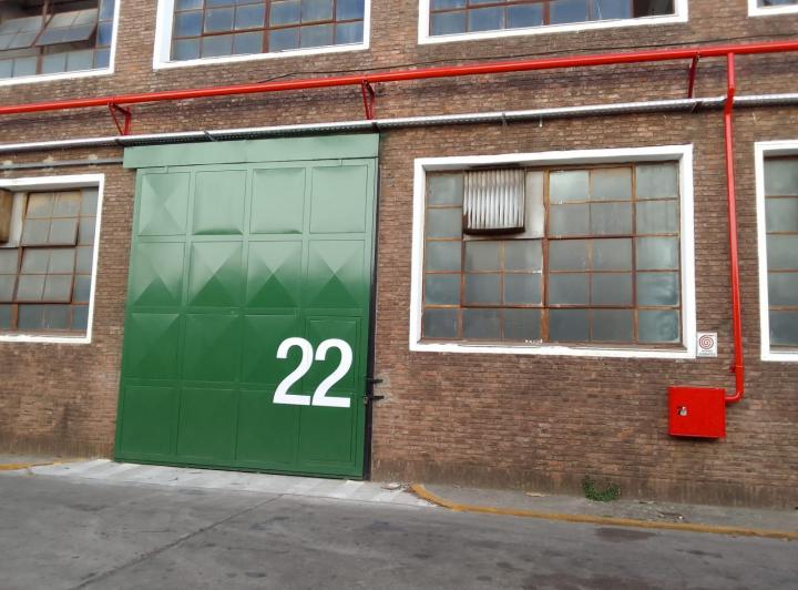 Depósito · 790m²