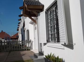 Departamento · 78m² · 1 Ambiente · 2 Cocheras · Dúplex en Venta - 3 Dorm. 2 Baños - Cocheras - 78 m² - Mar del Tuyú
