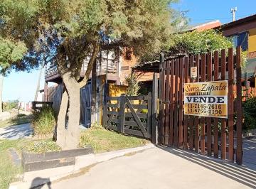 Casa de 4 ambientes, Mar del Tuyú · Calle 64 E/costanera y Calle 1 Mar del Tuyú Duplex 4 Amb Vende Sara Zapata