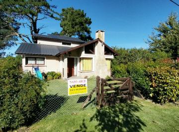 Casa de 5 ambientes, Mar del Plata · Chalet Retasado en Venta en Sierra de Los Padres. Zona Capilla. Fácil Acceso.