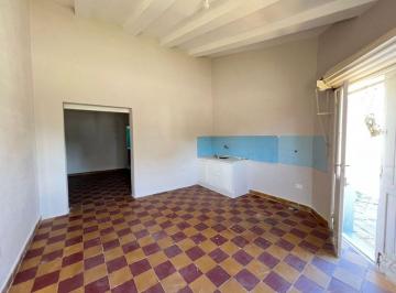 Casa · 188m² · 4 Ambientes · Casa en Venta Reconquista en Barrio Parque!