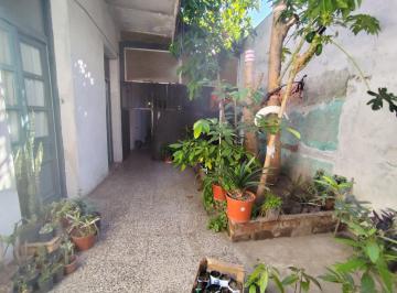 Casa · 416m² · 8 Ambientes · 1 Cochera · Casa Lote Venta 8 Amb Galpon Deposito Local - Usaa