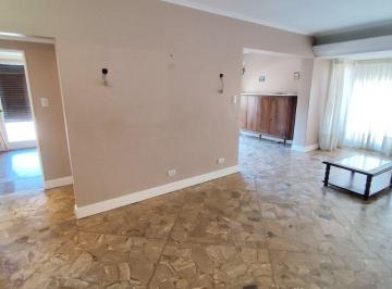 Departamento · 114m² · 5 Ambientes · 1 Cochera · Alquiler Ramos Mejia 4 Amb y Dependencia C/cochera