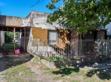 Casa · 131m² · 3 Ambientes · Casa en Venta Ringuelet - La Plata a Demoler