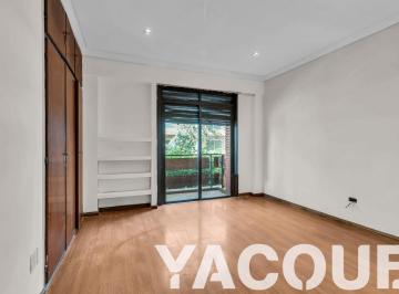 Casa · 245m² · 5 Ambientes · Casa en Venta - 4 Dorm. 2 Baños - 260 m² - Barracas