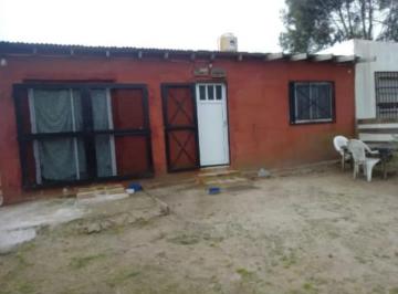 Casa · 70m² · 4 Ambientes · Casa en Venta - 3 Dorm. 1 Baño - 70 m² - Las Toninas