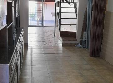 Local comercial de 5 ambientes, Hurlingham · Casa Uso Comercial Inmejorable Ubicación