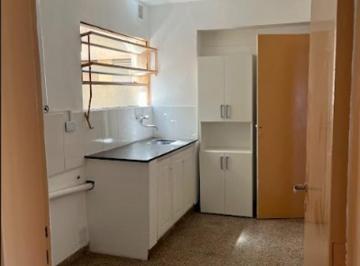 Departamento · 68m² · 4 Ambientes · Departamento en Venta 3 Dorm. B° Dean Funes