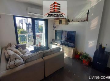 Departamento de 3 ambientes, Tres de Febrero · Venta Departamento de 3 Amb Terraza Propia. 2 Cocheras Caseros Centro
