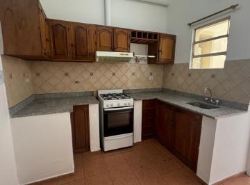 PH · 96m² · 7 Ambientes · 1 Cochera · PH en Planta Baja. 3 Dorm. Cochera. 2 Patios Internos. Desocupada. Escritura. Barrio Alta Cordoba