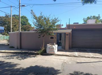 imagen1 · Alquiler Casa 3 Dorm. 3 Cocheras Piscina Quincho Z/parque de Las Naciones en Cerro de Las Ro