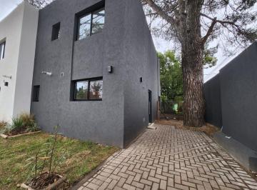 Casa · 80m² · 3 Ambientes · 1 Cochera · Dúplex 3 Ambientes a La Venta Tortuguitas A/crédi