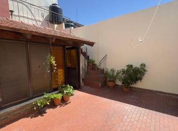 Casa · 125m² · 3 Ambientes · 1 Cochera · Casa C/ Garage, Patio, Parrilla - Excelente Ubicac