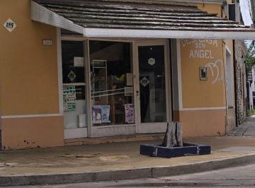 Local comercial · 42m² · Venta Local con Terraza en Villa Sarmiento!