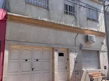 Casa · 192m² · 6 Ambientes · 1 Cochera · Casa en Venta en Pergamino Zona Centrica