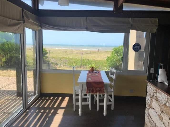 Casa · 60m² · 3 Ambientes · 1 Cochera
