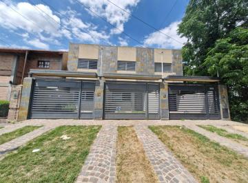 PH · 90m² · 3 Ambientes · 1 Cochera · PH en Venta en San Vicente