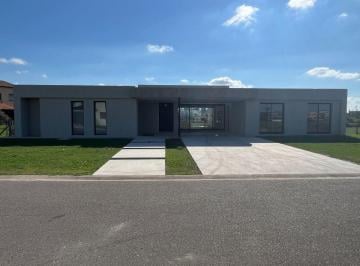 Casa de 6 ambientes, Escobar · Lindísima Casa a Estrenar en Lote Al Río! Toda en Una Planta y con Pileta