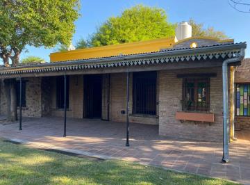 Casa de 4 ambientes, Córdoba · Villa Belgrano - Apta Uso Comercial (No Geriátrico) - Importante Casa.
