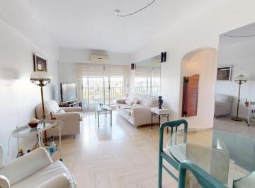 Departamento · 74m² · 4 Ambientes · 1 Cochera · Venta 4 Amb Piso Alto con Cochera en Colegiales