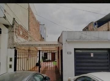 Casa · 250m² · 5 Ambientes · 4 Cocheras · Casa en Venta Ciudadela Lote 8,66 X 40