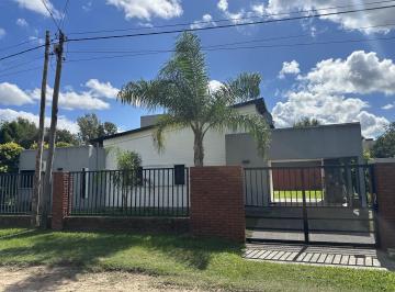 Casa · 115m² · 2 Dormitorios · Casa en Calle Los Timbúes - Colastiné Norte