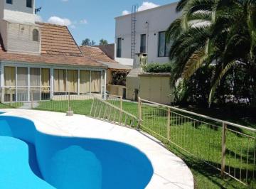 Casa · 100m² · 4 Ambientes · 2 Cocheras · Alquiler Temporal Casa Cabaña en Las Lajas