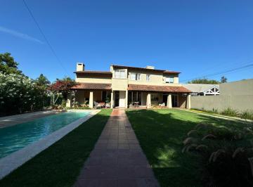Casa de 3 ambientes, Sunchales · Casa en Venta en Villa del Parque - Sunchales