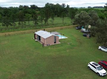 Casa de 2 ambientes, San Andrés de Giles · Casa Quinta con Pileta y Amplio Lote de 3200 m²