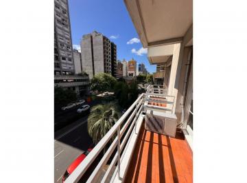 Departamento · 77m² · 3 Ambientes · Departamento en Alquiler Calle Pellegrini