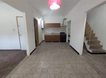 Casa de 4 ambientes, Rosario · Venta de Casa de 2 Dorm. - Balcón Terraza con Parrillero - Zona Oeste