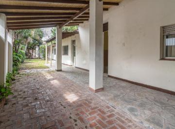 Casa · 149m² · 7 Ambientes · Venta Casa Para Reciclar a Pocas Cuadras del Centro de San Isidro