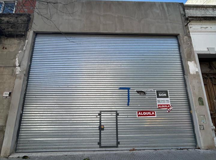 Terreno · 162m²