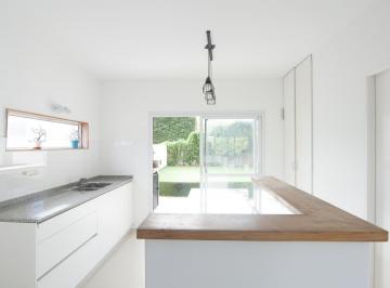 PH · 82m² · 3 Ambientes · 1 Cochera · Casa en Olivos