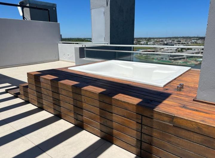 Departamento · 111m² · 5 Ambientes · 1 Cochera