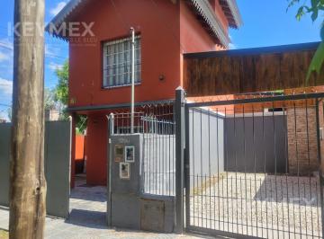 Casa · 140m² · 5 Ambientes · 2 Cocheras · Dos Casas en Bloque, Ideal Inversores Para Alquiler Como Estudios