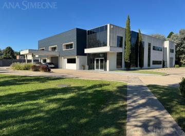 Edificio · 1908m² · Edificio Comercial - Alquiler - Escobar Loma Verde