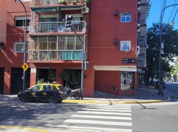 Departamento de 2 ambientes, San Cristobal · 2 Ambientes Al Frente con Balcón Vista Panorámica