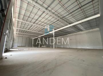 Bodega-Galpón · 2000m² · Galpón a Estrenar Aaa a m de Panamericana Bajada Av Olivos en Predio con Vigil. 24 Hs!
