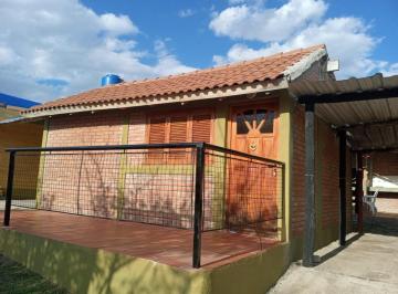Casa · 400m² · 6 Ambientes · 5 Cocheras · Complejo de Cabañas en Alquiler en Mina Clavero