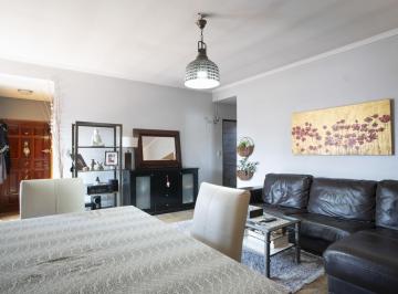 Departamento · 107m² · 3 Ambientes · PH, Depto en Villa Real.3 Ambientes con Patio y Terraza